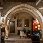 Tafana Cave & Stone