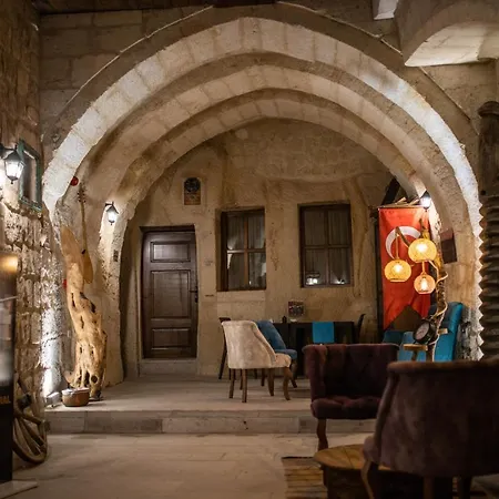فندق مبيت وإفطار Tafana Cave & Stone أوروغوبْ
