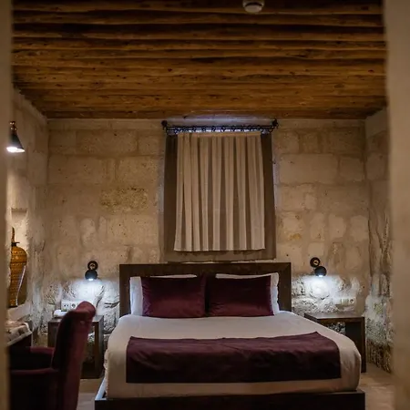 Tafana Cave & Stone فندق مبيت وإفطار أوروغوبْ