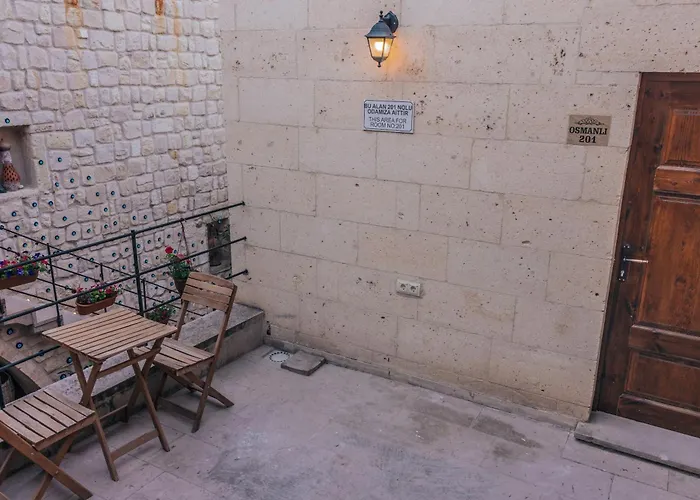 Tafana Cave & Stone Bed & Breakfast 4*