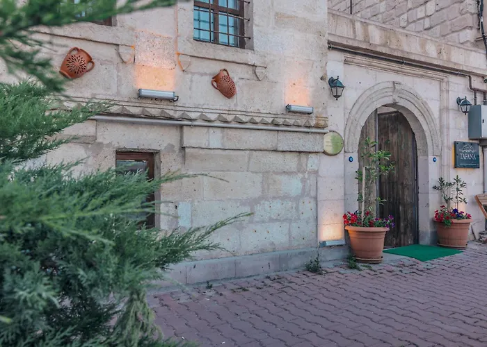 Tafana Cave & Stone Bed & Breakfast 4*