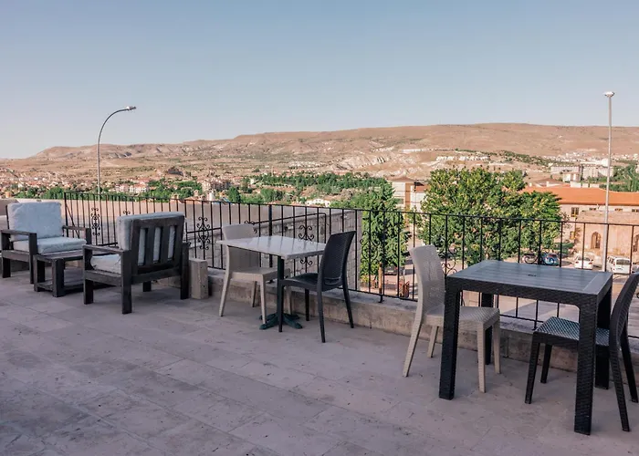 Tafana Cave & Stone Bed & Breakfast