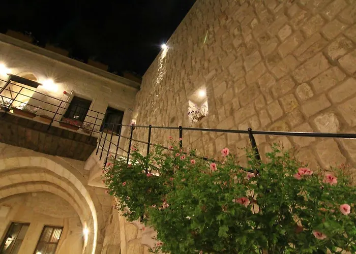 Tafana Cave & Stone Bed & Breakfast Ürgüp